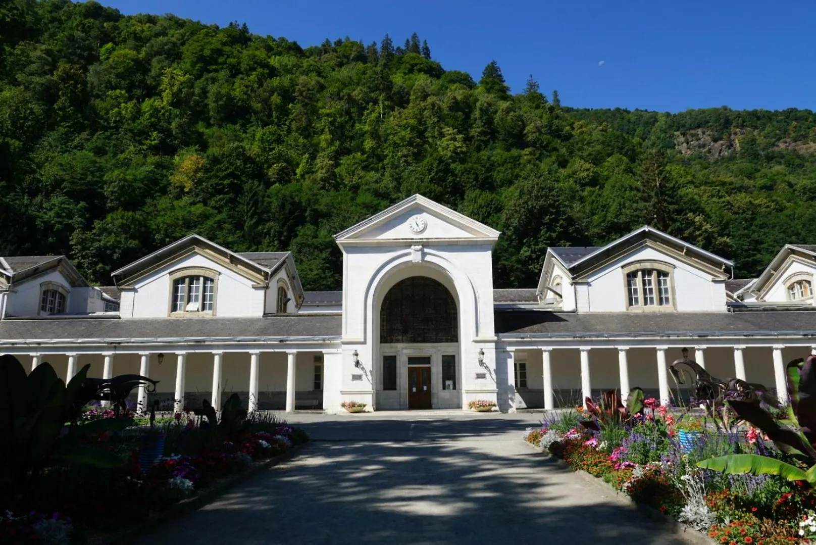 Apartamento Bagnères de Luchon, Résidence Val de Jade, Beau T3 meublé, plein centre, pour 4 ou 6 personnes