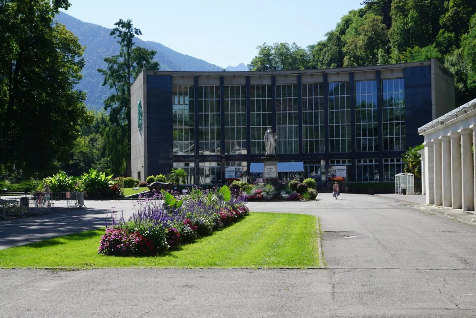 Bagnères de Luchon, Résidence Val de Jade, Beau T3 meublé, plein centre, pour 4 ou 6 personnes Francia